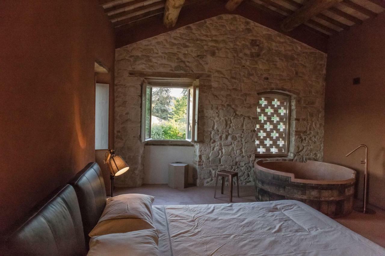 Villa Fortezza Antique Rooms อัสโกลีปิเชโน ภายนอก รูปภาพ