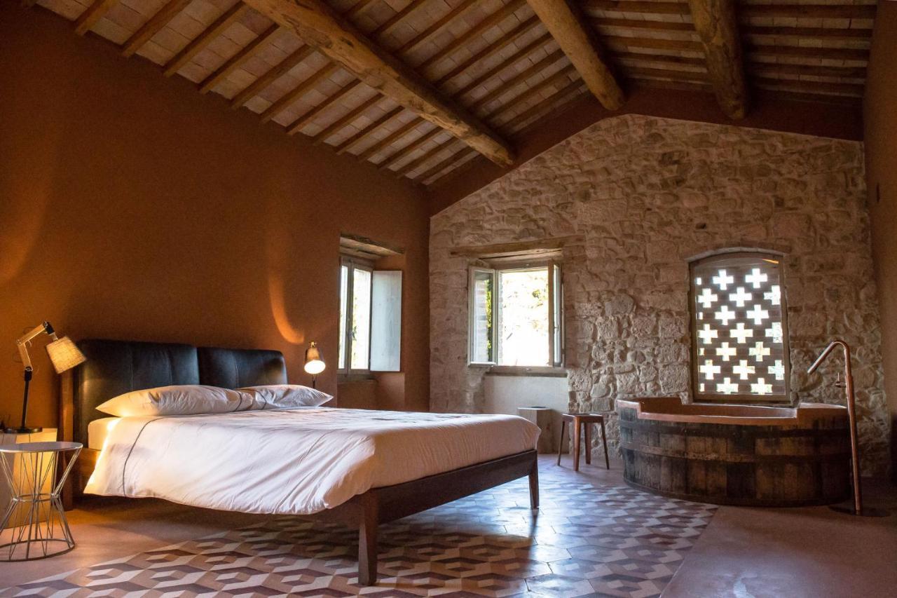 Villa Fortezza Antique Rooms อัสโกลีปิเชโน ภายนอก รูปภาพ